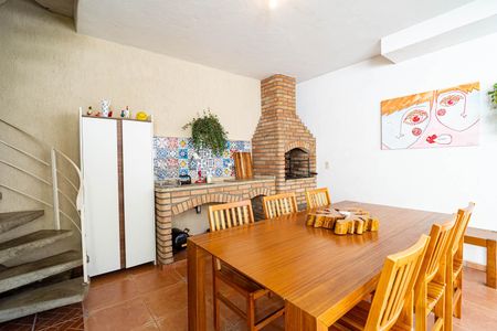 Casa para alugar com 160m², 1 quarto e 1 vaga Casa para alugar com 160m², 1 quarto e 1 vagaChurrasqueira