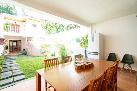 Casa para alugar com 160m², 1 quarto e 1 vaga Casa para alugar com 160m², 1 quarto e 1 vagaChurrasqueira