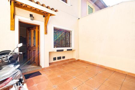 Casa para alugar com 160m², 1 quarto e 1 vaga Casa para alugar com 160m², 1 quarto e 1 vagaGaragem