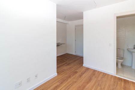 Sala de apartamento para alugar com 2 quartos, 37m² em Vila Gea, São Paulo