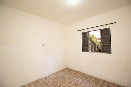 Casa 1 - Sala/Quarto de casa para alugar com 5 quartos, 90m² em Vila Ramos, São Paulo
