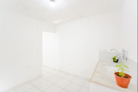 Sala/Cozinha de casa para alugar com 1 quarto, 25m² em Jardim dos Pimentas, Guarulhos