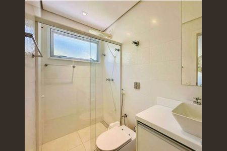 Casa à venda com 522m², 4 quartos e 3 vagas Casa à venda com 522m², 4 quartos e 3 vagasFoto 10