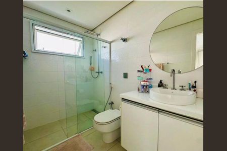 Casa à venda com 522m², 4 quartos e 3 vagas Casa à venda com 522m², 4 quartos e 3 vagasFoto 06