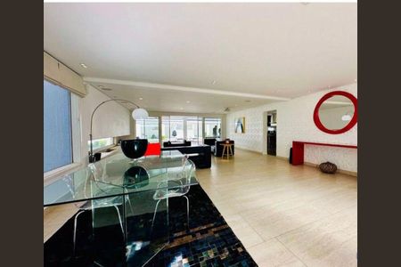 Casa à venda com 522m², 4 quartos e 3 vagas Casa à venda com 522m², 4 quartos e 3 vagasFoto 34