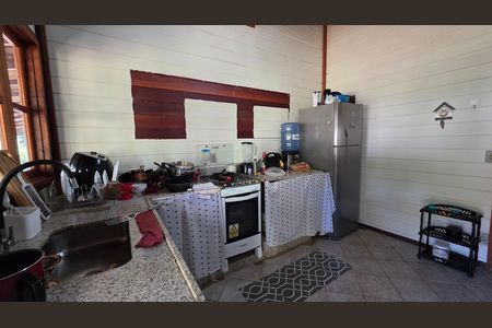 Casa de condomínio para alugar com 500m², 5 quartos e 4 vagas