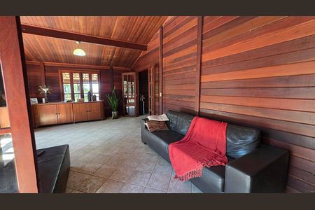 Casa de condomínio para alugar com 500m², 5 quartos e 4 vagas