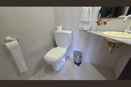 Casa de condomínio para alugar com 500m², 5 quartos e 4 vagas