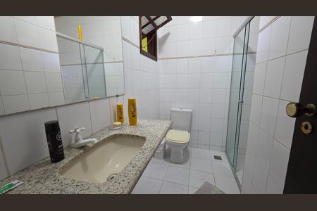 Casa de condomínio para alugar com 500m², 5 quartos e 4 vagas