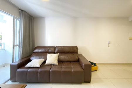 Apartamento à venda com 69m², 3 quartos e 2 vagas Apartamento à venda com 69m², 3 quartos e 2 vagasSala