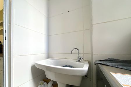 Apartamento à venda com 69m², 3 quartos e 2 vagas Apartamento à venda com 69m², 3 quartos e 2 vagasÁrea de Serviço