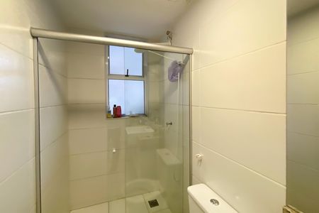 Apartamento à venda com 69m², 3 quartos e 2 vagas Apartamento à venda com 69m², 3 quartos e 2 vagasBanheiro