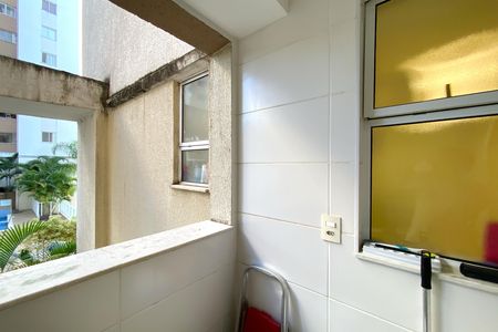 Apartamento à venda com 69m², 3 quartos e 2 vagas Apartamento à venda com 69m², 3 quartos e 2 vagasÁrea de Serviço