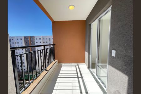 Apartamento para alugar com 43m², 2 quartos e 1 vagaVaranda