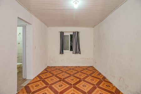 Casa à venda com 90m², 3 quartos e 5 vagasEdícula - Quarto