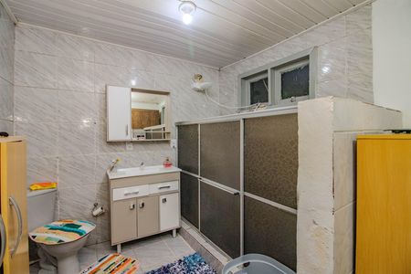 Casa à venda com 90m², 3 quartos e 5 vagasBanheiro da Suíte 2