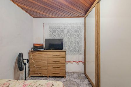 Casa à venda com 90m², 3 quartos e 5 vagasSuíte 2