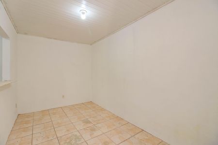 Casa à venda com 90m², 3 quartos e 5 vagasEdícula - Sala