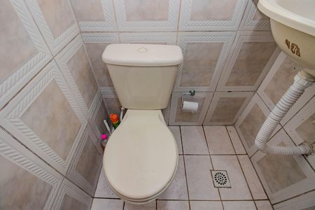 Casa à venda com 90m², 3 quartos e 5 vagasBanheiro Social