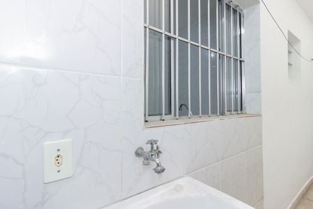 Casa para alugar com 50m², 1 quarto e sem vaga Casa para alugar com 50m², 1 quarto e sem vagaLavanderia