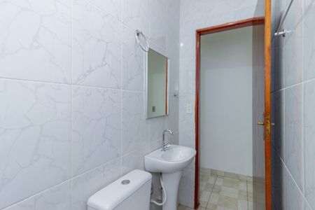 Casa para alugar com 50m², 1 quarto e sem vaga Casa para alugar com 50m², 1 quarto e sem vagaBanheiro
