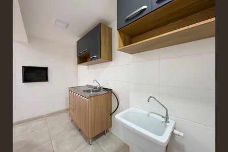 Apartamento para alugar com 76m², 3 quartos e 1 vaga Apartamento para alugar com 76m², 3 quartos e 1 vagaCozinha - Armários