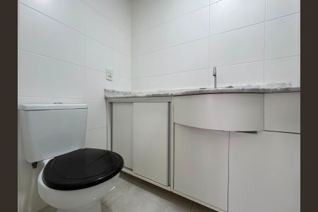 Apartamento para alugar com 76m², 3 quartos e 1 vaga Apartamento para alugar com 76m², 3 quartos e 1 vagaBanheiro