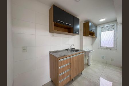 Apartamento para alugar com 76m², 3 quartos e 1 vaga Apartamento para alugar com 76m², 3 quartos e 1 vagaCozinha - Armários