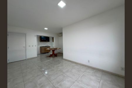 Sala de apartamento para alugar com 3 quartos, 76m² em Marechal Rondon, Canoas