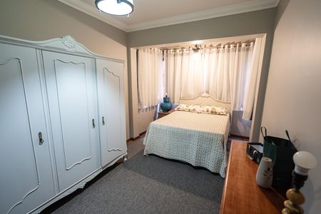 Apartamento à venda com 137m², 3 quartos e 2 vagas Apartamento à venda com 137m², 3 quartos e 2 vagasQuarto 2