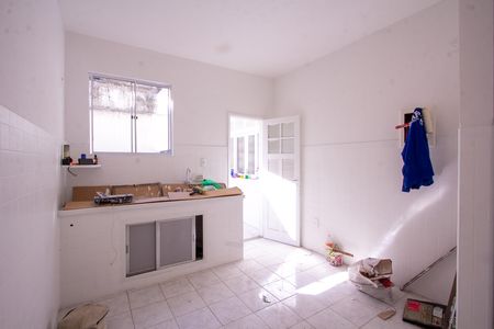 Apartamento para alugar com 79m², 2 quartos e sem vaga Apartamento para alugar com 79m², 2 quartos e sem vagaCozinha