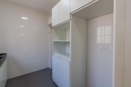 Apartamento à venda com 44m², 2 quartos e 1 vagaCozinha e Área de Serviço