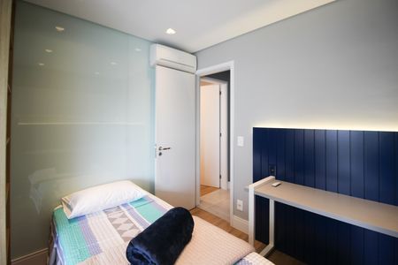 Apartamento para alugar com 80m², 2 quartos e 2 vagas Apartamento para alugar com 80m², 2 quartos e 2 vagasQuarto