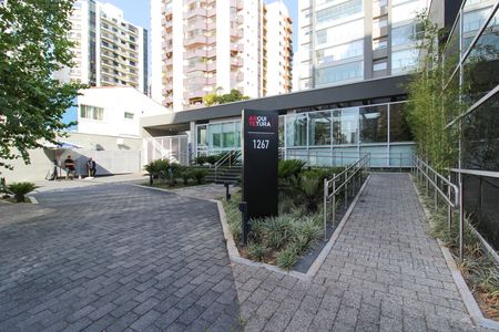 Apartamento para alugar com 80m², 2 quartos e 2 vagas Apartamento para alugar com 80m², 2 quartos e 2 vagasFachada