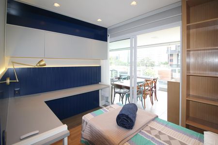 Apartamento para alugar com 80m², 2 quartos e 2 vagas Apartamento para alugar com 80m², 2 quartos e 2 vagasQuarto