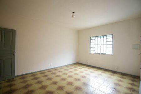 Sala de casa para alugar com 2 quartos, 10m² em Vila Três, São Gonçalo