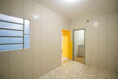 Casa para alugar com 10m², 2 quartos e sem vaga Casa para alugar com 10m², 2 quartos e sem vagaCozinha e Área de Serviço