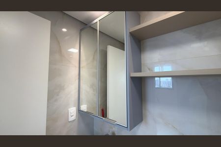 Apartamento para alugar com 43m², 2 quartos e sem vaga Apartamento para alugar com 43m², 2 quartos e sem vagaBanheiro