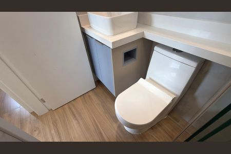 Apartamento para alugar com 43m², 2 quartos e sem vaga Apartamento para alugar com 43m², 2 quartos e sem vagaBanheiro
