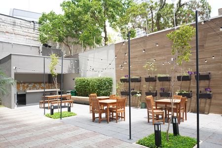 Apartamento para alugar com 43m², 2 quartos e sem vagaÁrea comum