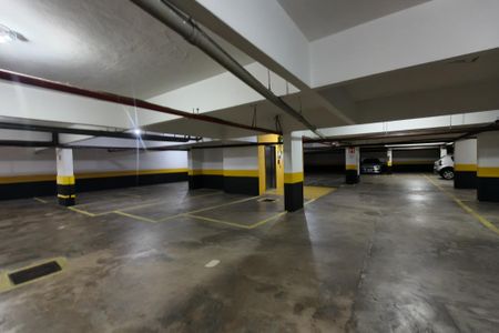 Apartamento para alugar com 81m², 2 quartos e 1 vagaGaragem