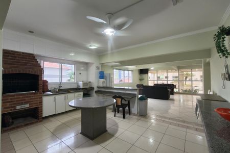 Apartamento para alugar com 81m², 2 quartos e 1 vagaÁrea comum - Churrasqueira