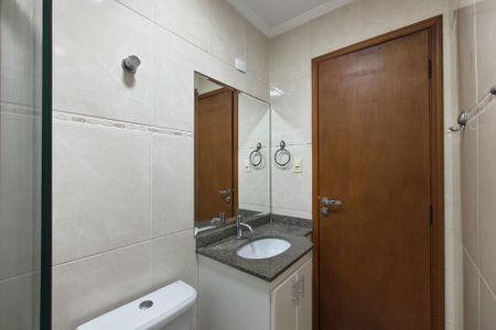 Apartamento para alugar com 81m², 2 quartos e 1 vagaBanheiro da Suíte