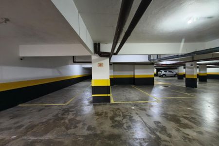 Apartamento para alugar com 81m², 2 quartos e 1 vagaGaragem
