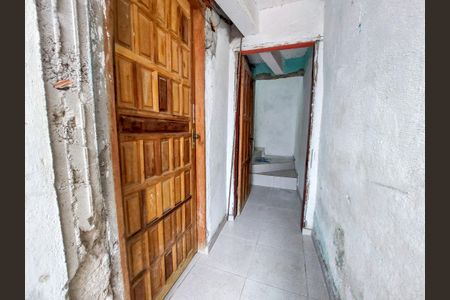 Casa à venda com 1m², 2 quartos e sem vaga Casa à venda com 1m², 2 quartos e sem vagaCorredor