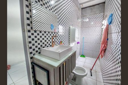 Banheiro de casa à venda com 2 quartos, 1m² em Jardim Boa Vista (zona Sul), São Paulo