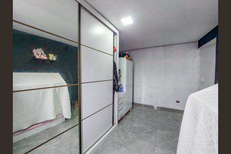 Casa à venda com 1m², 2 quartos e sem vaga Casa à venda com 1m², 2 quartos e sem vagaQuarto 2