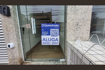 Placa instalada de apartamento à venda com 4 quartos, 249m² em Vila Valqueire, Rio de Janeiro