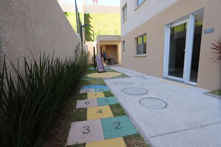 Apartamento para alugar com 34m², 2 quartos e sem vagaÁrea comum - Playground