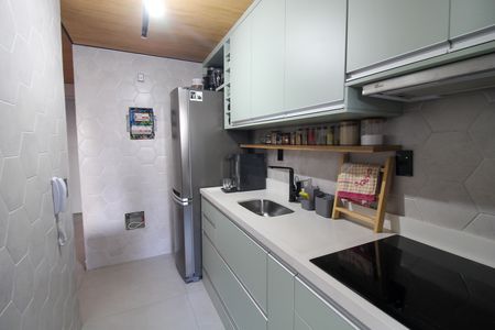Cozinha de apartamento para alugar com 2 quartos, 60m² em Ferreira, São Paulo
